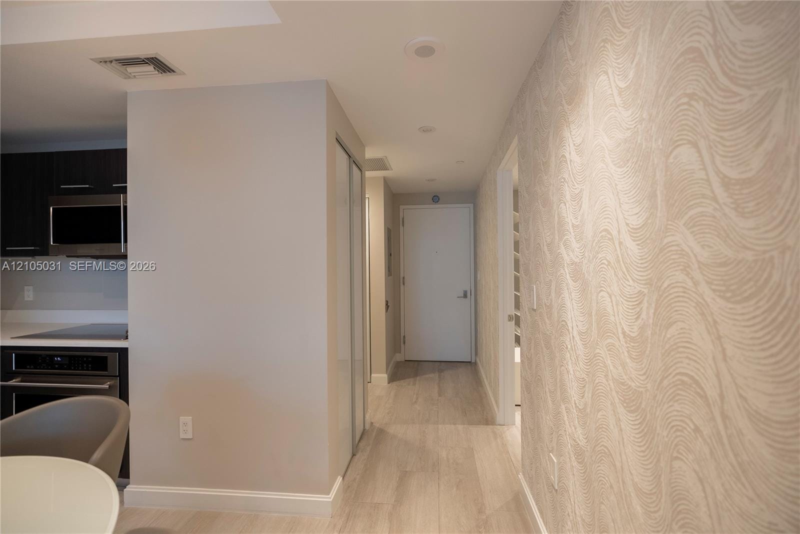45 SW 9th Street 1705 — photo 10