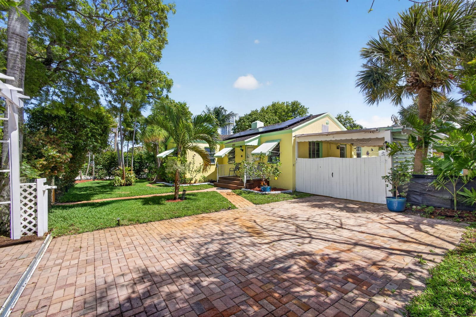 502 49th Street, West Palm Beach, FL 33407