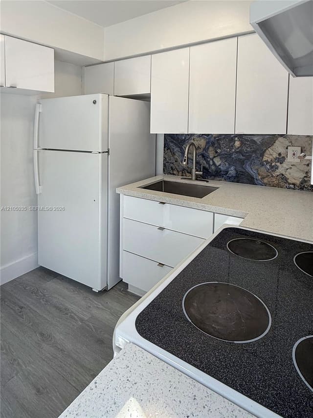 852 SW 1st Street 6, Miami, FL 33130