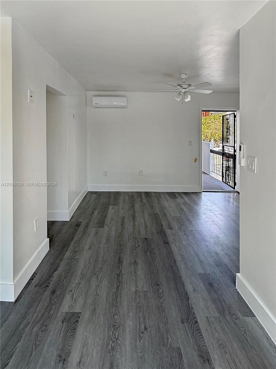 852 SW 1st Street 6 — photo 2