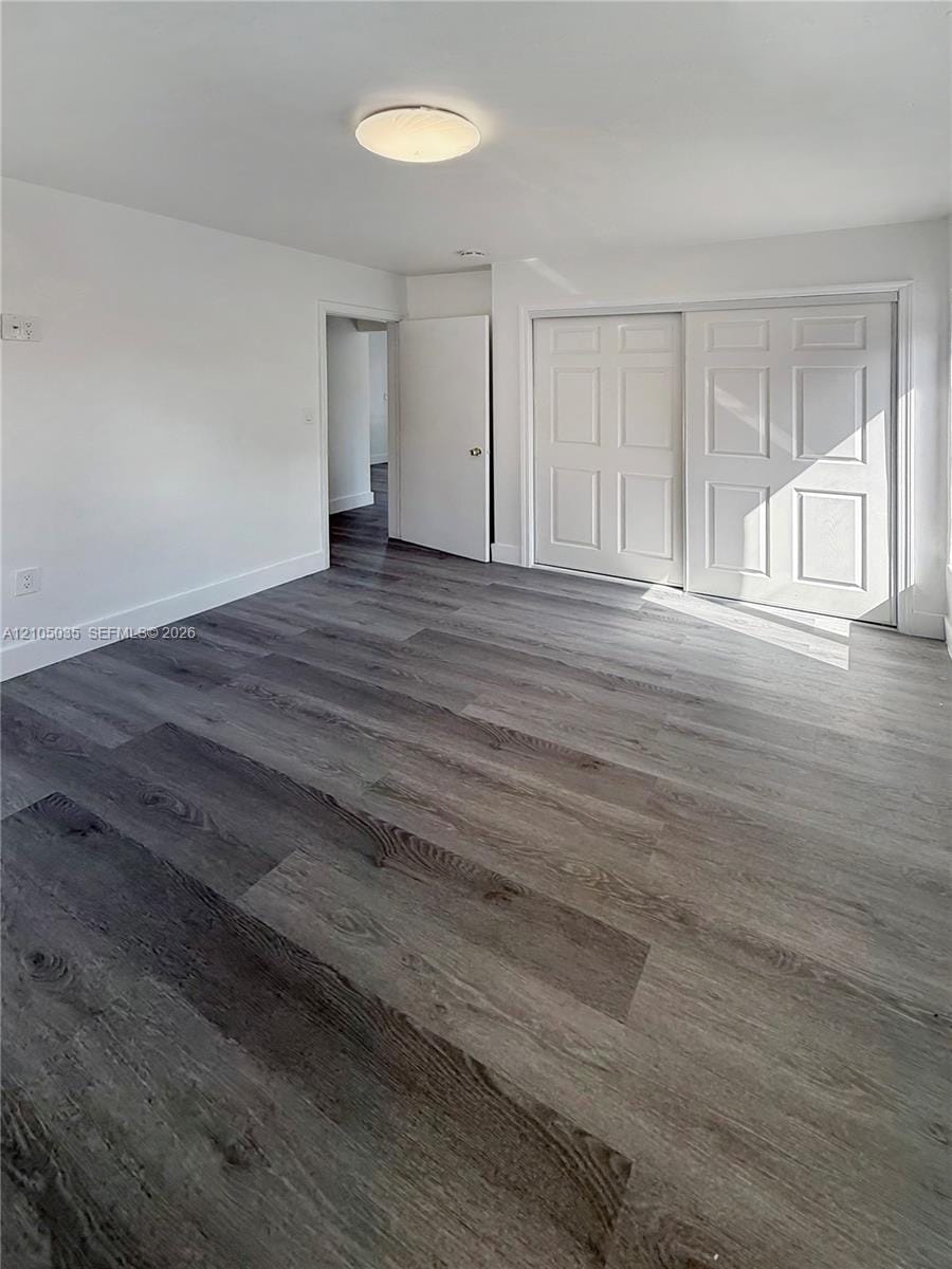 852 SW 1st Street 6 — photo 8