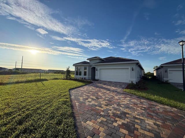 13663 SW VERMILLION Circle, Port St. Lucie, FL 34987