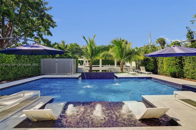 7640 Bayside Lane, Miami Beach, FL 33141