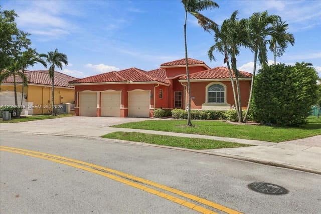 2032 SW 118th Avenue, Miramar, FL 33025