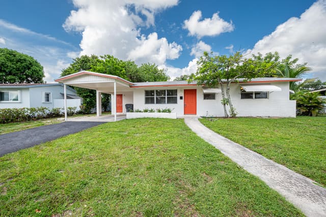 6481 PIERCE Street, Hollywood, FL 33024