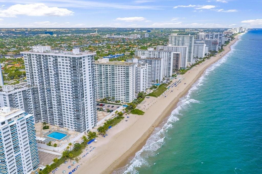 3500 Galt Ocean Drive 2517 — photo 6