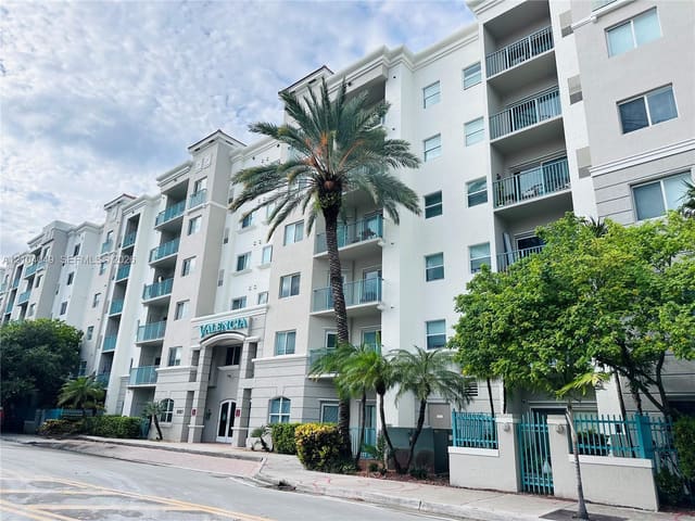 6001 SW 70th Street 654, South Miami, FL 33143