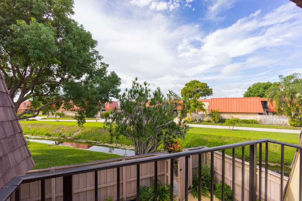 818 8TH Court, Palm Beach Gardens, FL 33410 photo 14