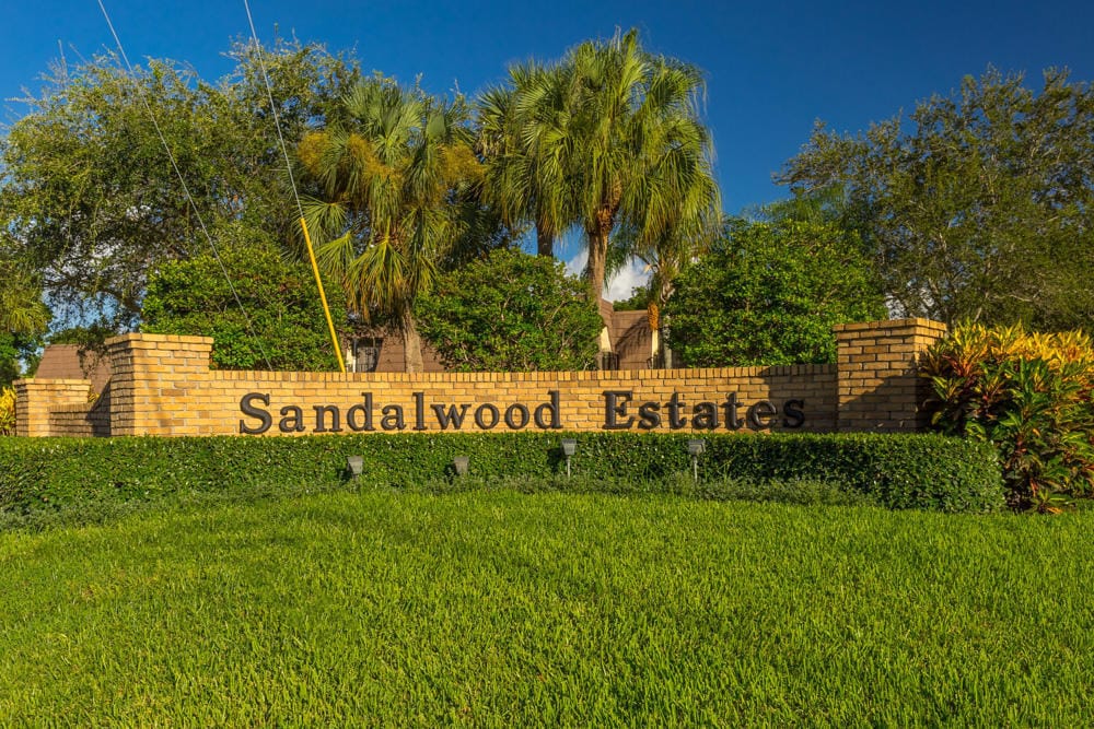 818 8TH Court, Palm Beach Gardens, FL 33410 photo 19