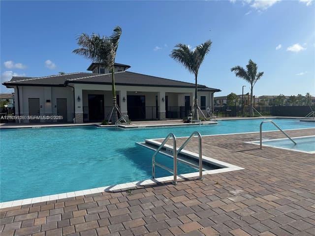 23420 SW 127th Place 23420, Homestead, FL 33032