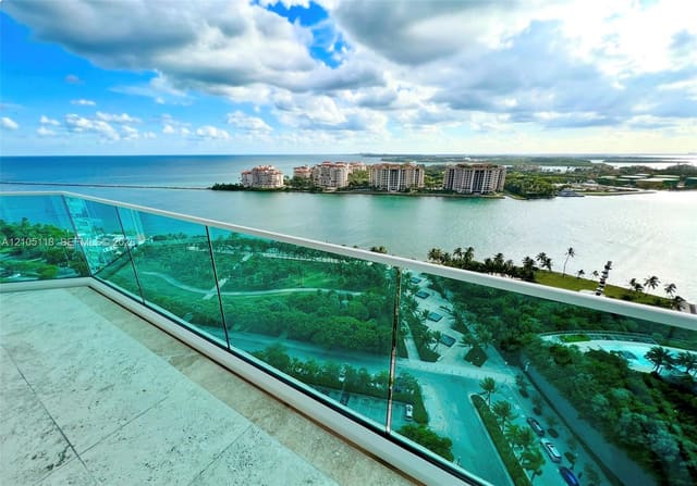300 S Pointe Drive 2203, Miami Beach, FL 33139