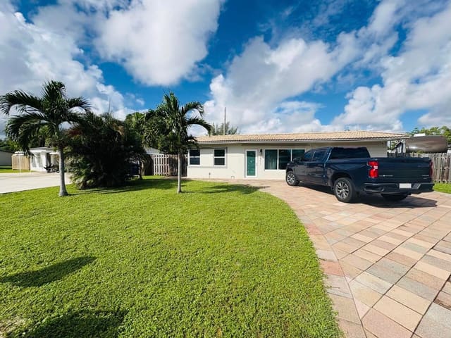 2711 NE 11TH Terrace, Pompano Beach, FL 33064