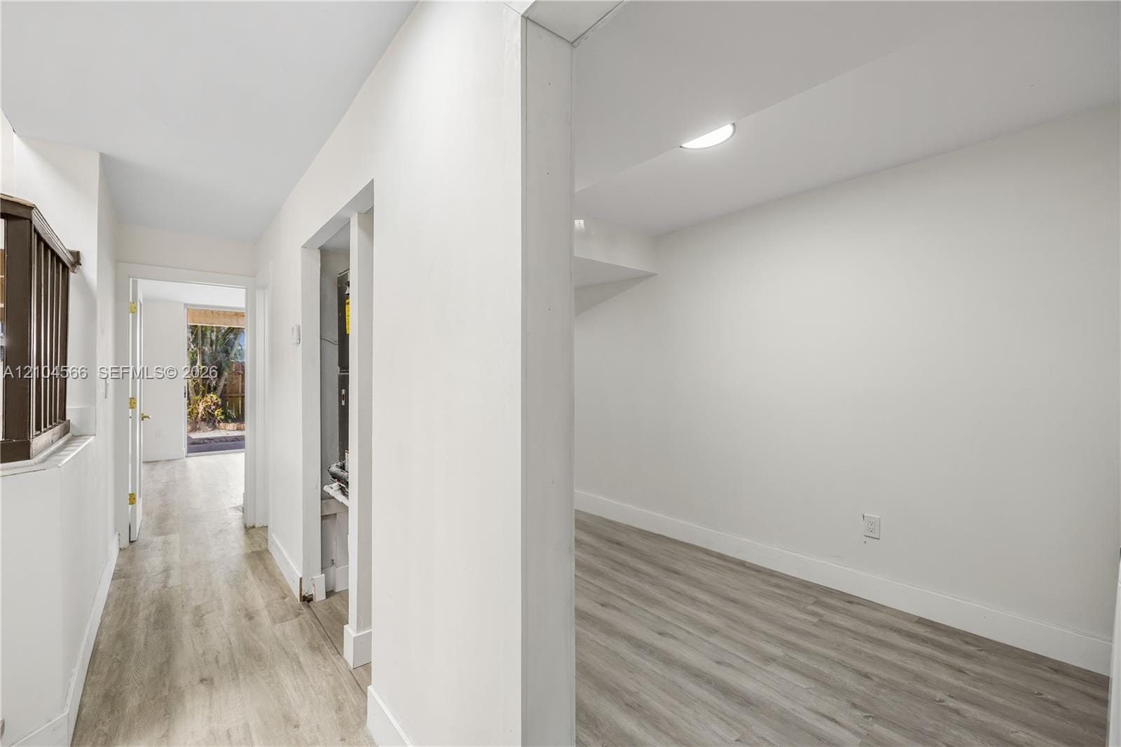 3860 W 10th Court — photo 4