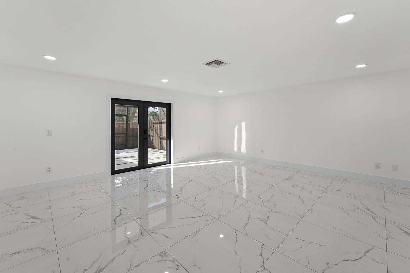 3844 ATLANTA Street — photo 11