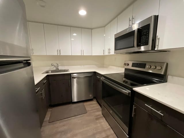 19455 NE 10 Avenue 1-331, North Miami Beach, FL 33179