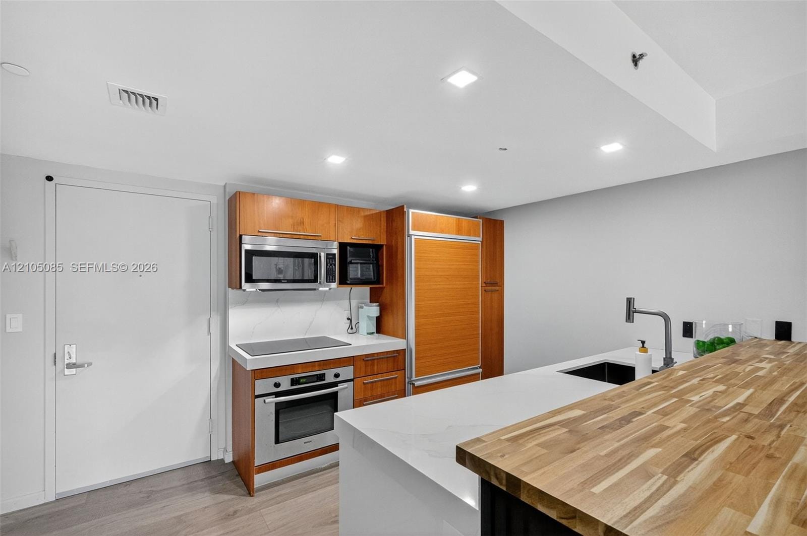 50 Biscayne Boulevard 710 — photo 6