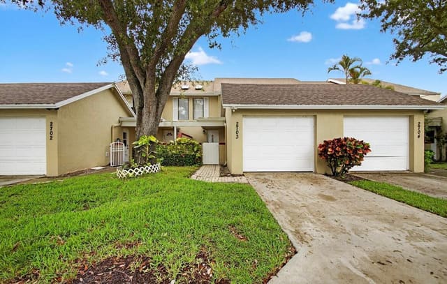2703 MAPLEWOOD Drive, Greenacres, FL 33415