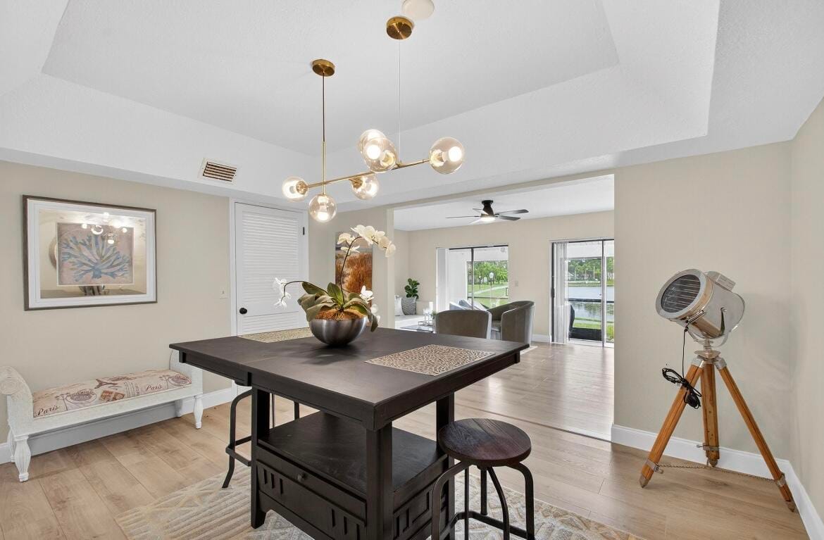 2703 MAPLEWOOD Drive — photo 11