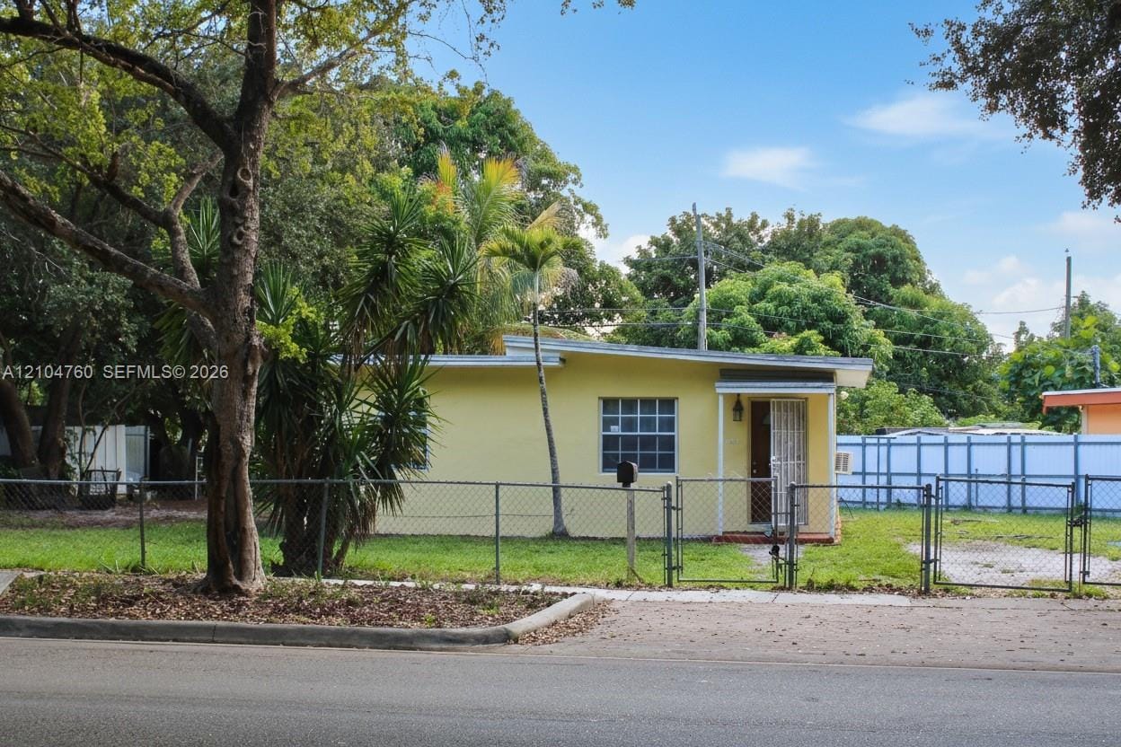 12450 NW 13th Avenue — photo 3
