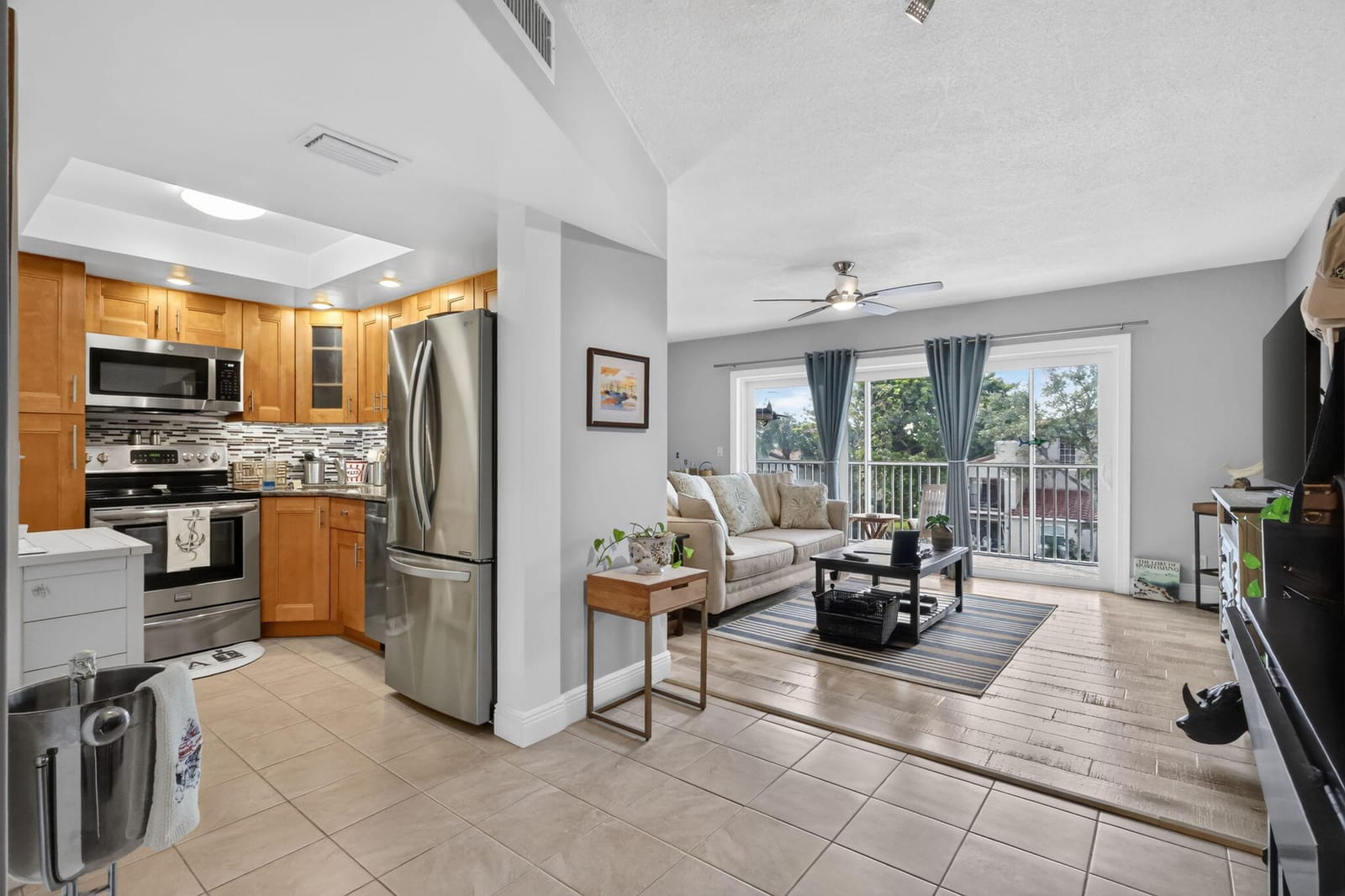 120 Lehane Terrace 308 — photo 5