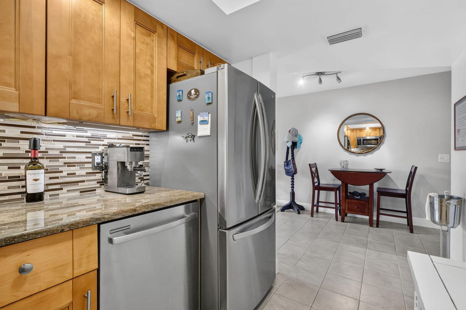 120 Lehane Terrace 308 — photo 8