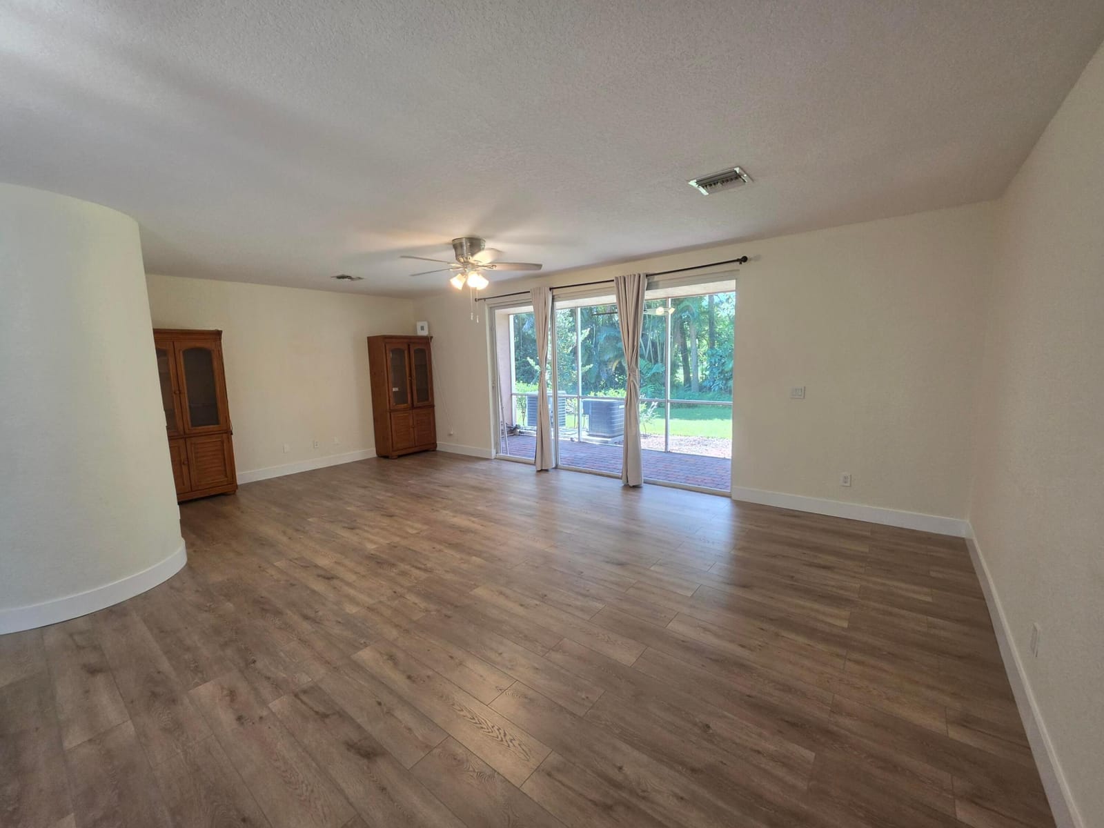 6472 Azura Lake Road — photo 11