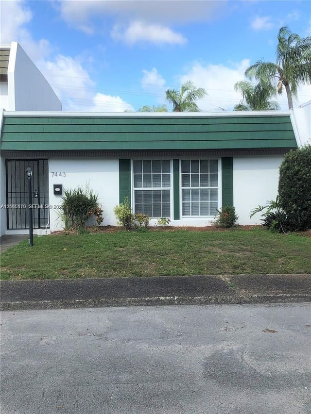 7443 Twin Sabal Drive, Miami Lakes, FL 33014