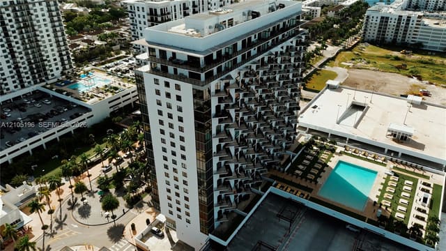 5252 NW 85th Avenue 1409, Doral, FL 33166