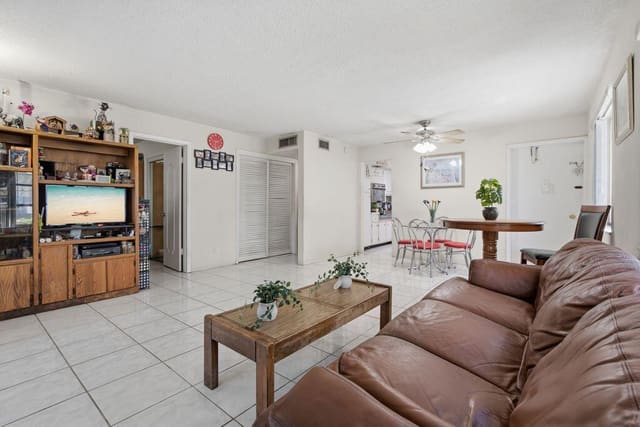 3720 Harrison Street 2, Hollywood, FL 33021
