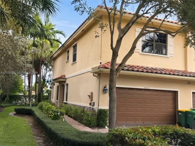 6003 NW 56th Place 6003, Tamarac, FL 33319