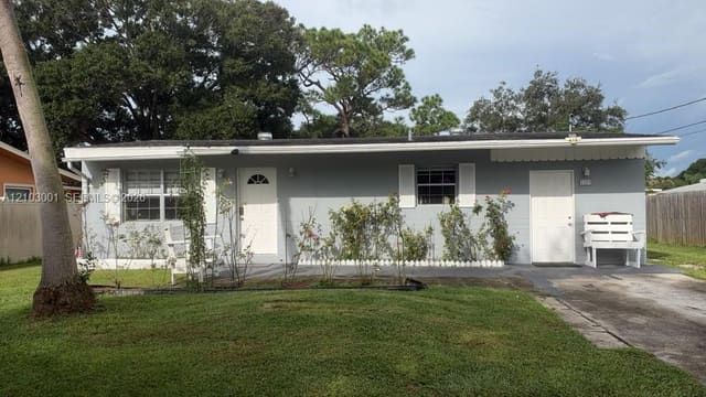 2509 Oleander Boulevard, Fort Pierce, FL 34982