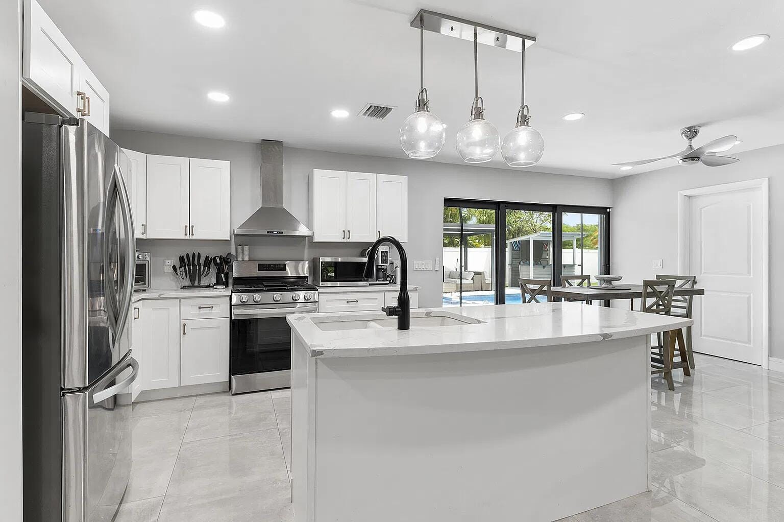 405 Chapel Hill Boulevard — photo 3