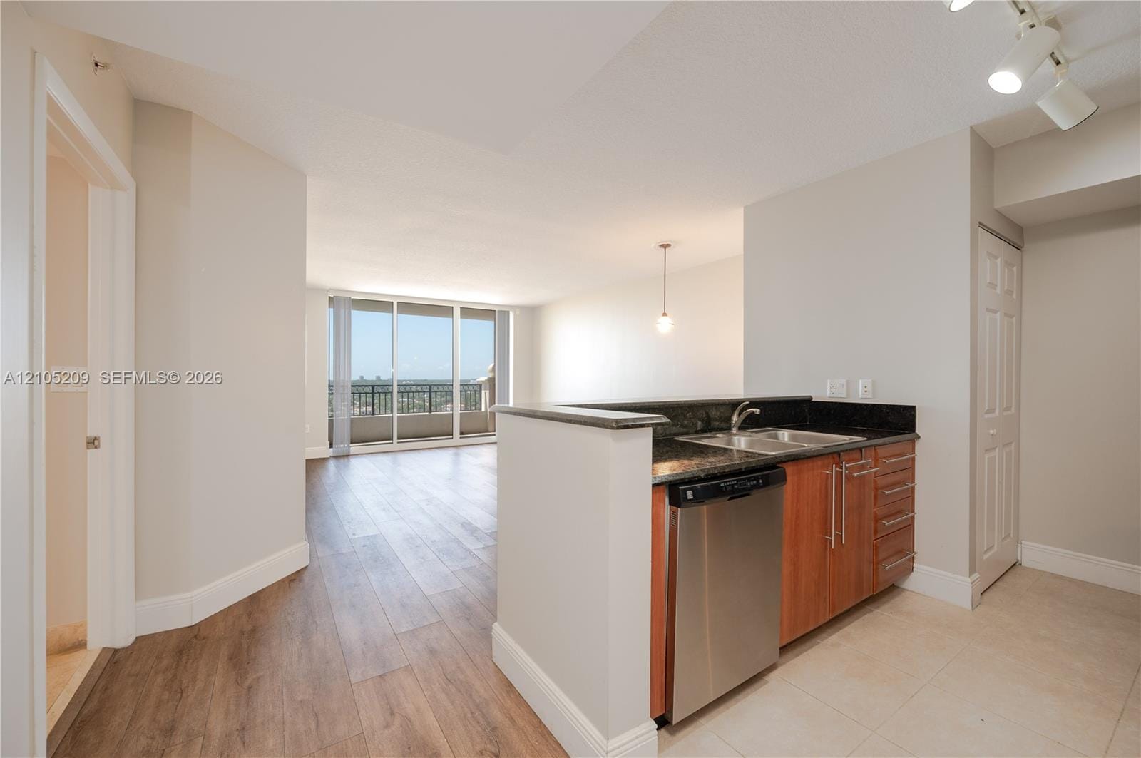 3232 SW 22nd Terrace 1405, Miami, FL 33145 photo 11