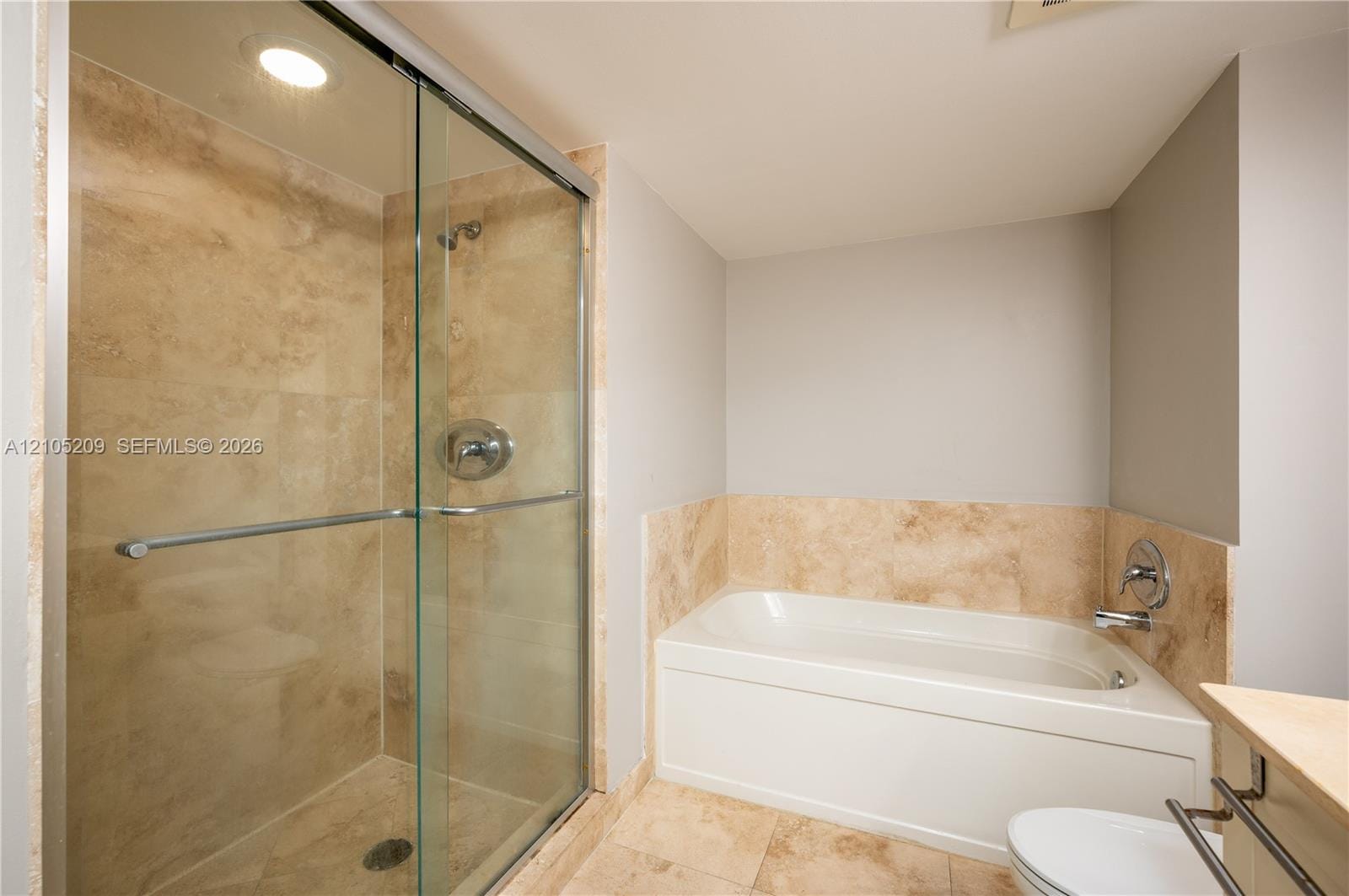 3232 SW 22nd Terrace 1405, Miami, FL 33145 photo 19
