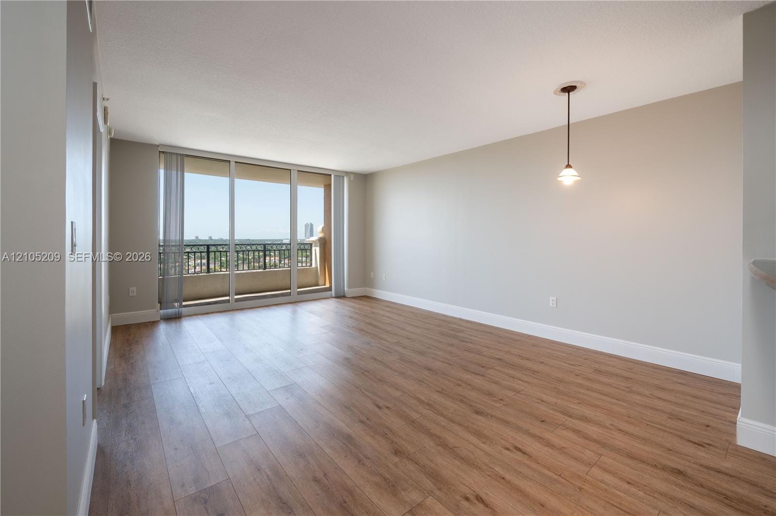 3232 SW 22nd Terrace 1405, Miami, FL 33145 photo 3