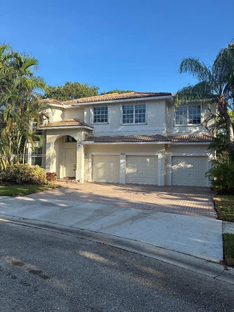 16729 Amber Lake — photo 4