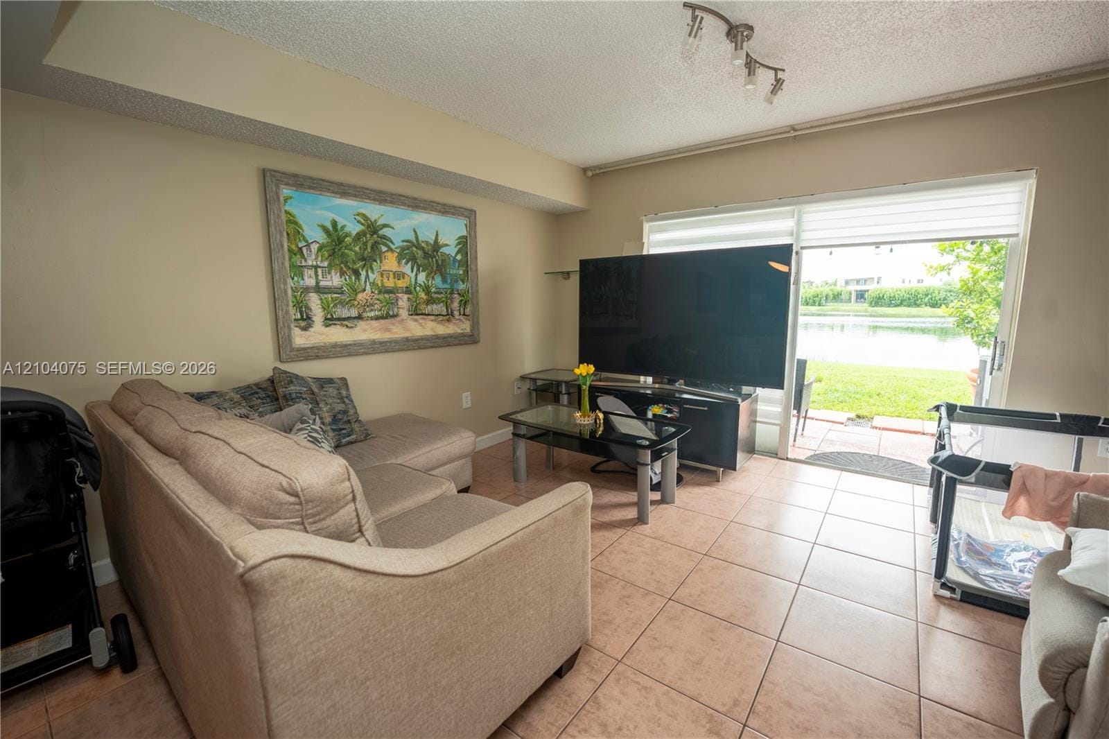 158 Riviera Circle 19-3 — photo 4