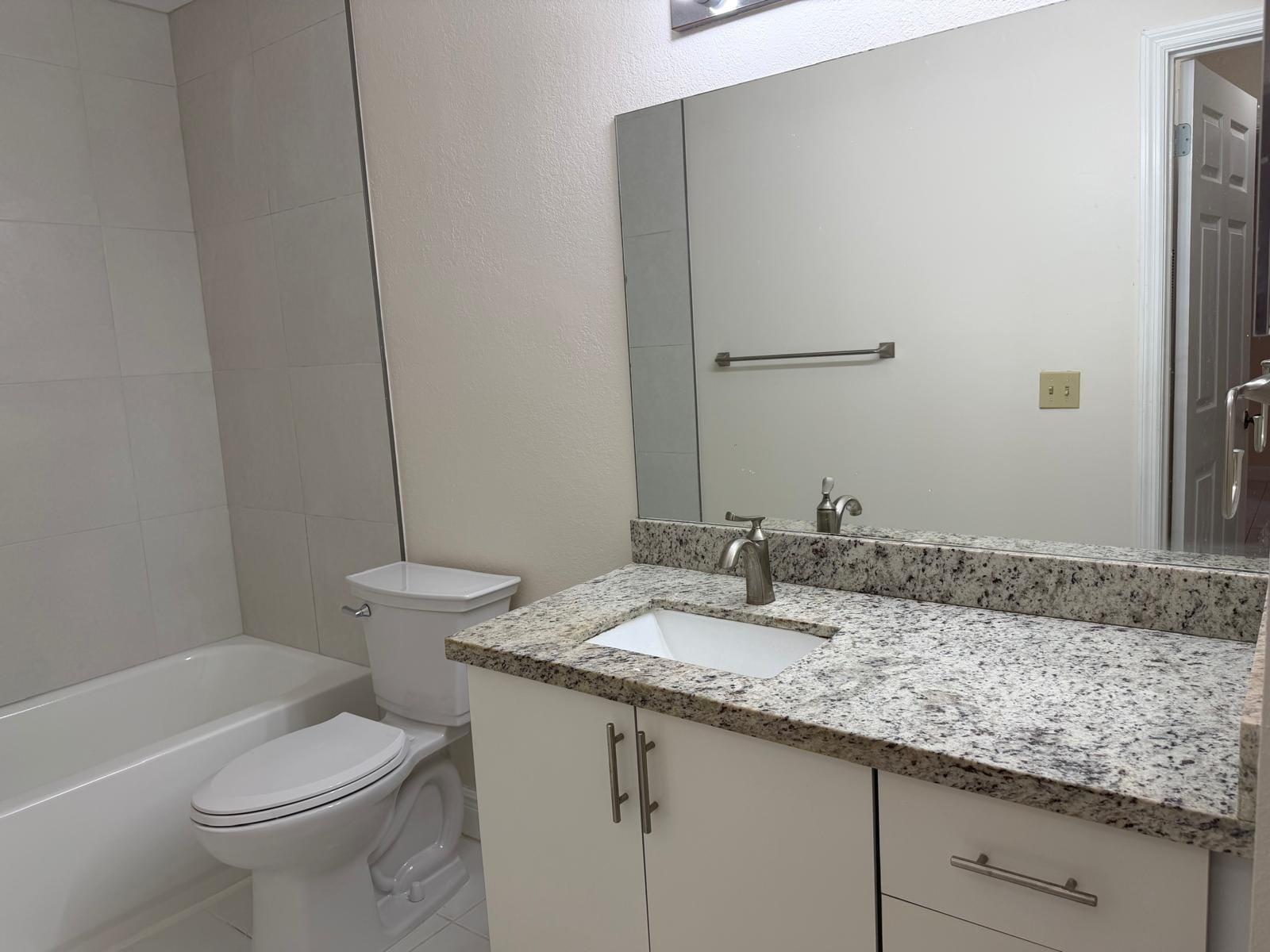 2926 S UNIVERSITY Drive 6105 — photo 12