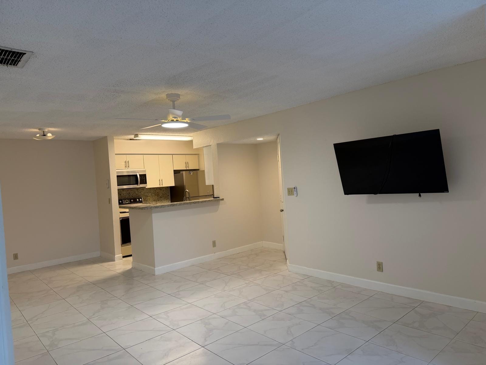 2926 S UNIVERSITY Drive 6105 — photo 3