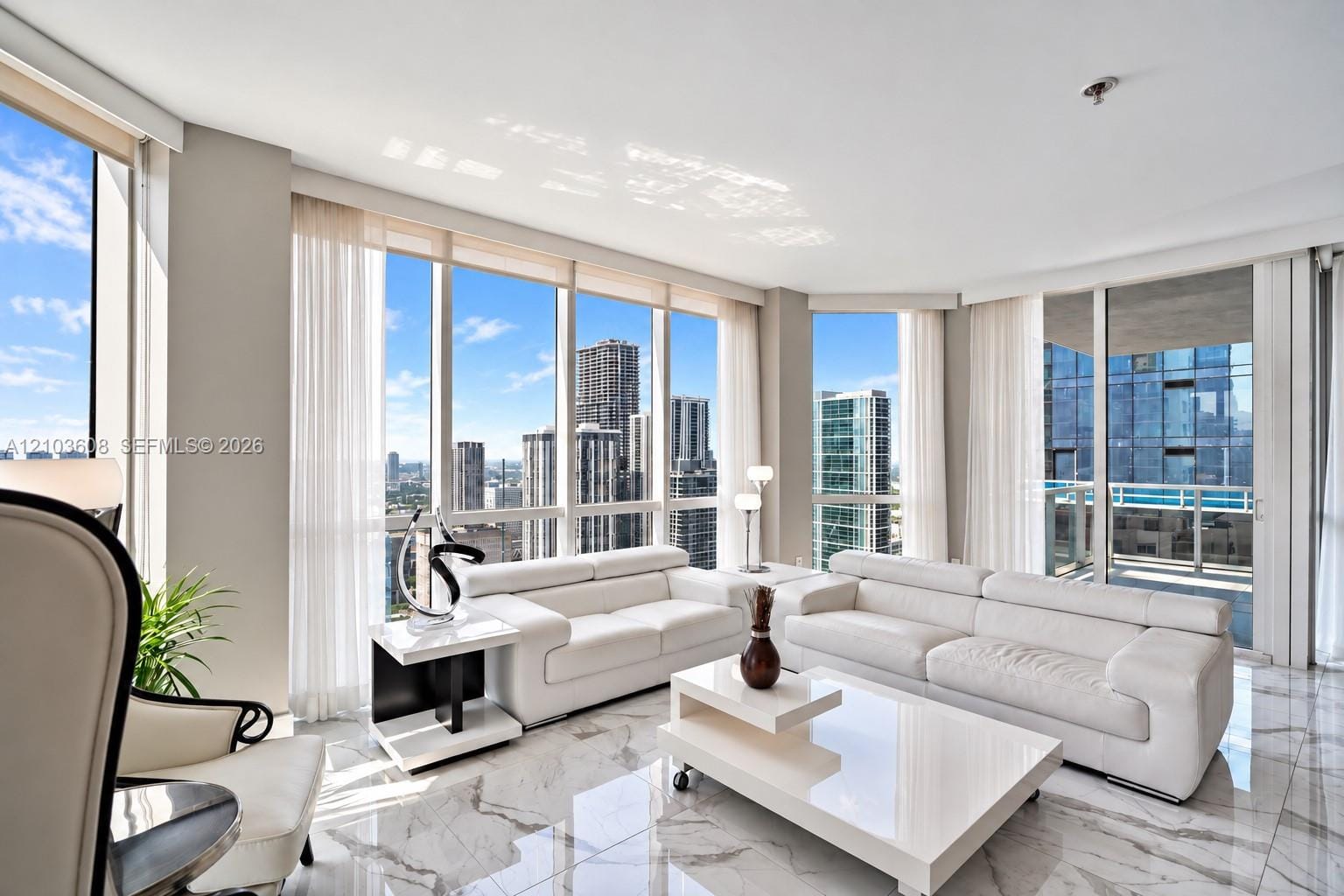 244 Biscayne Boulevard 4308 — photo 3