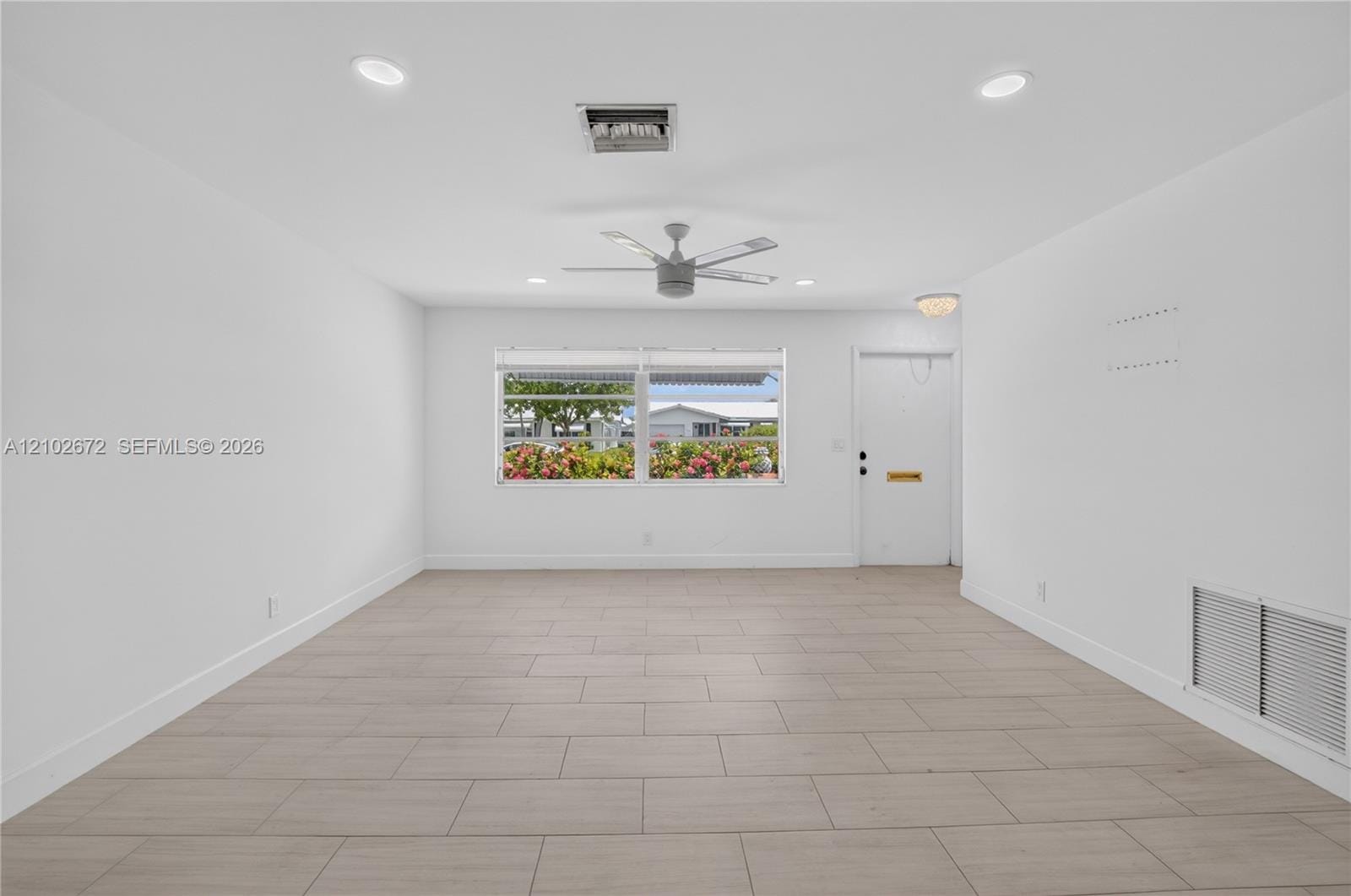 719 SW 18th Street — photo 8
