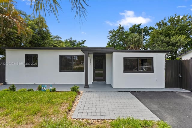 1480 NE 28th Street, Pompano Beach, FL 33064