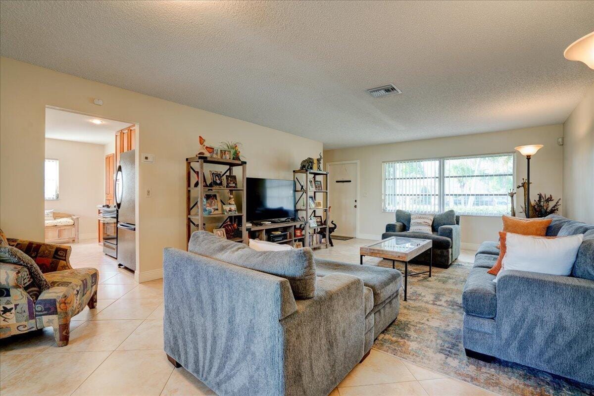 14315 AMAPOLA Drive — photo 12
