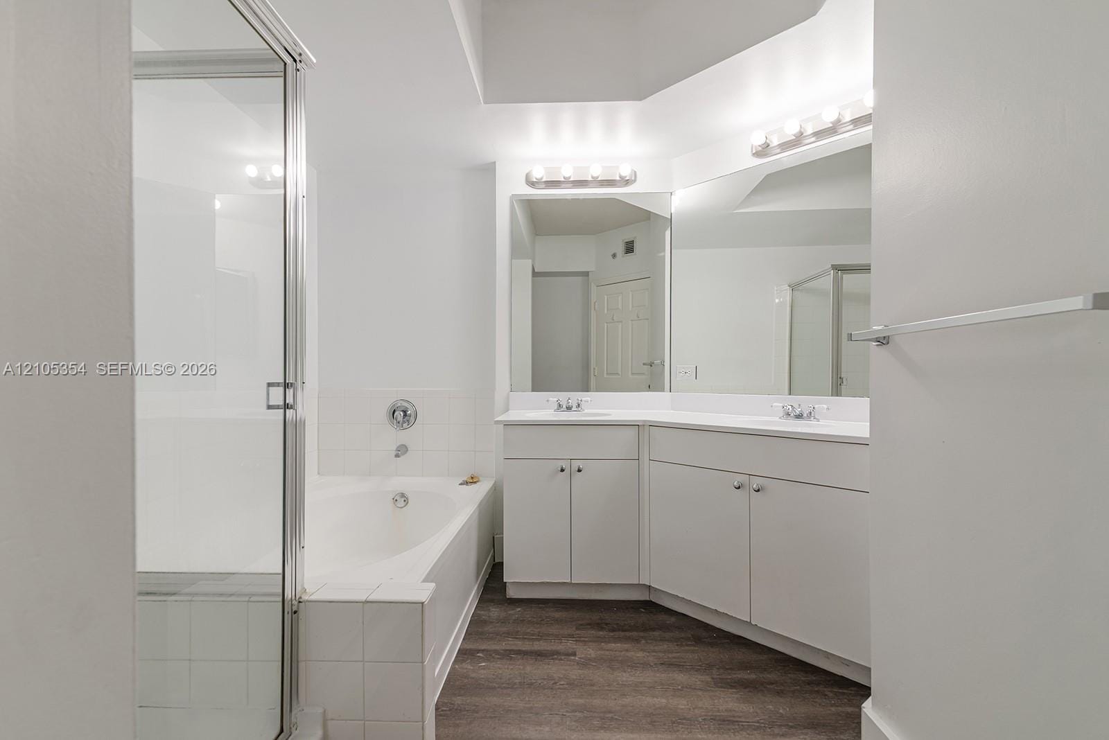 17125 N Bay Road 3307, Sunny Isles Beach, FL 33160 photo 28