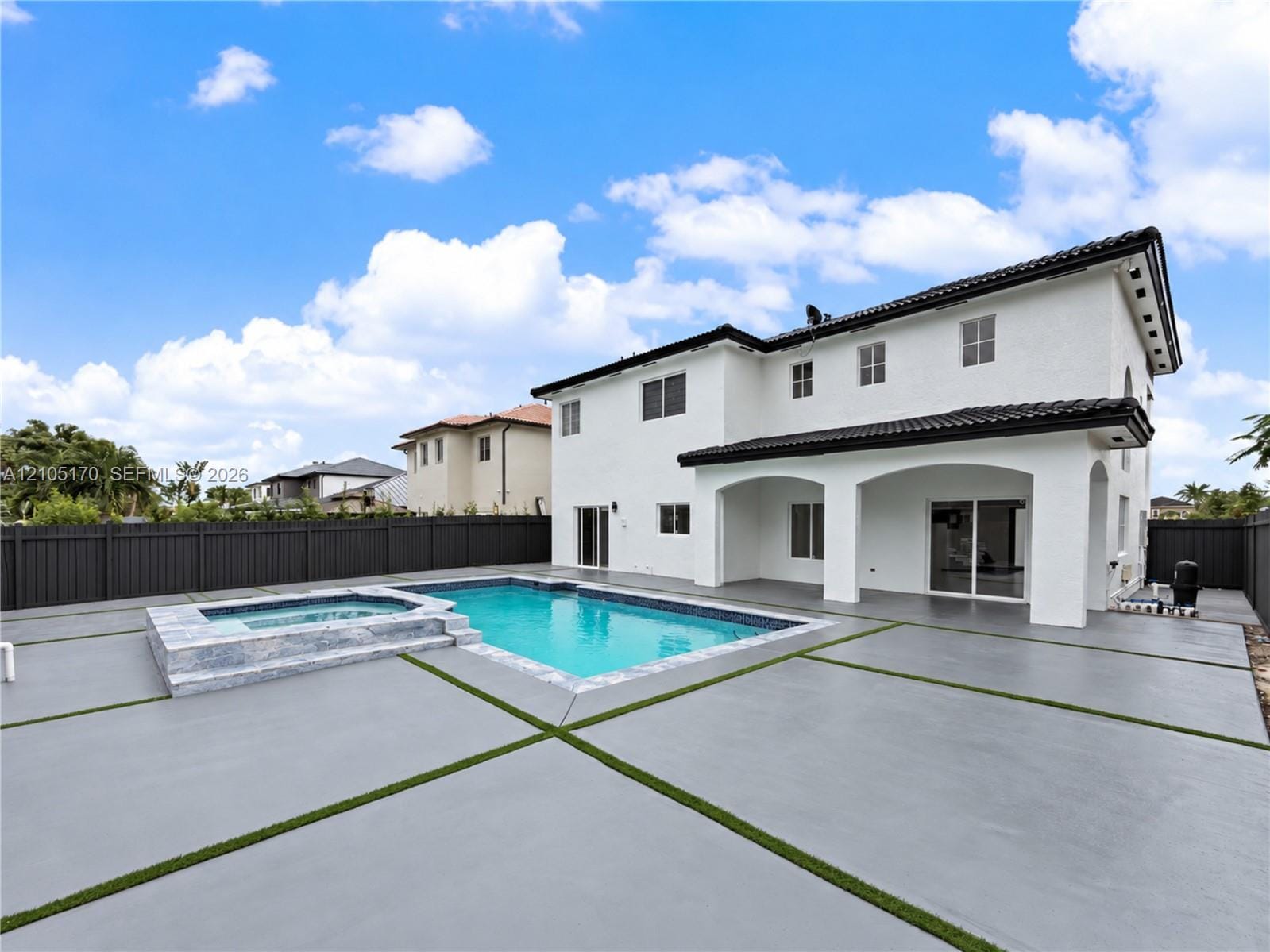 15579 SW 10th Lane — photo 6