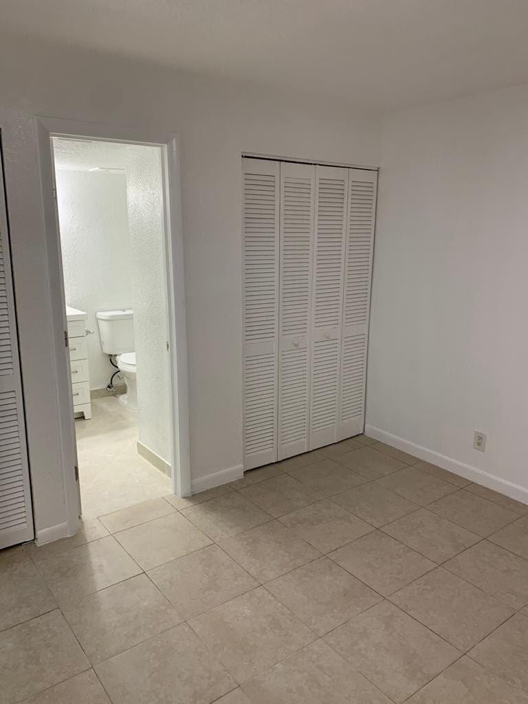 9916 TWIN LAKES Drive 33-C — photo 9