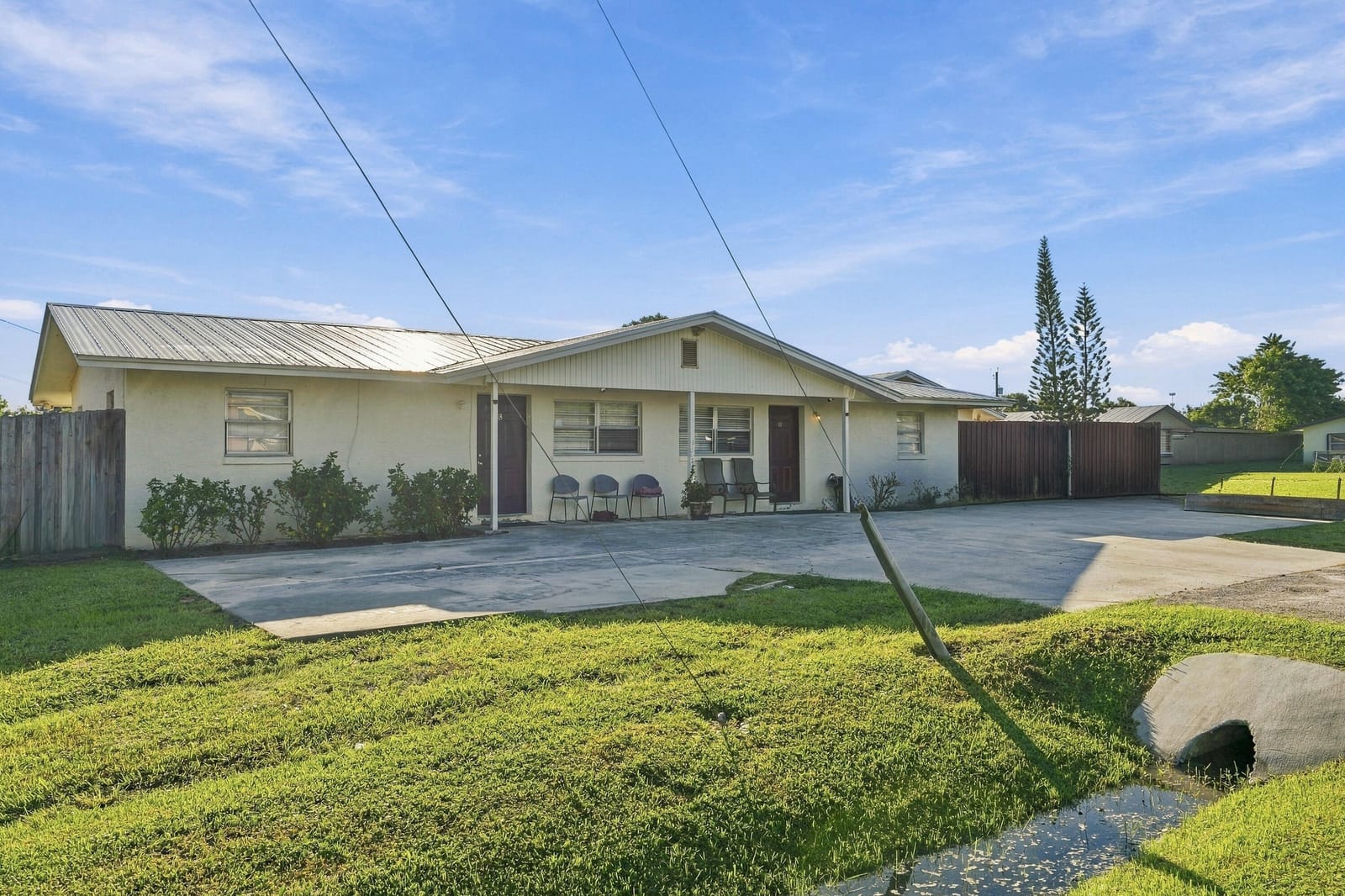950 REVELS Lane — photo 5