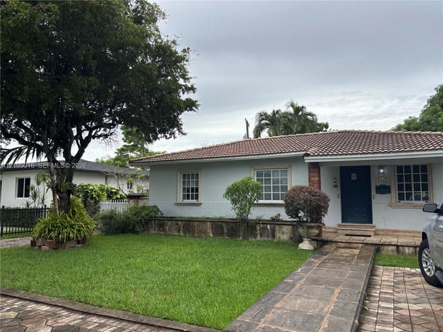 7325 SW 18th St Road, Miami, FL 33155