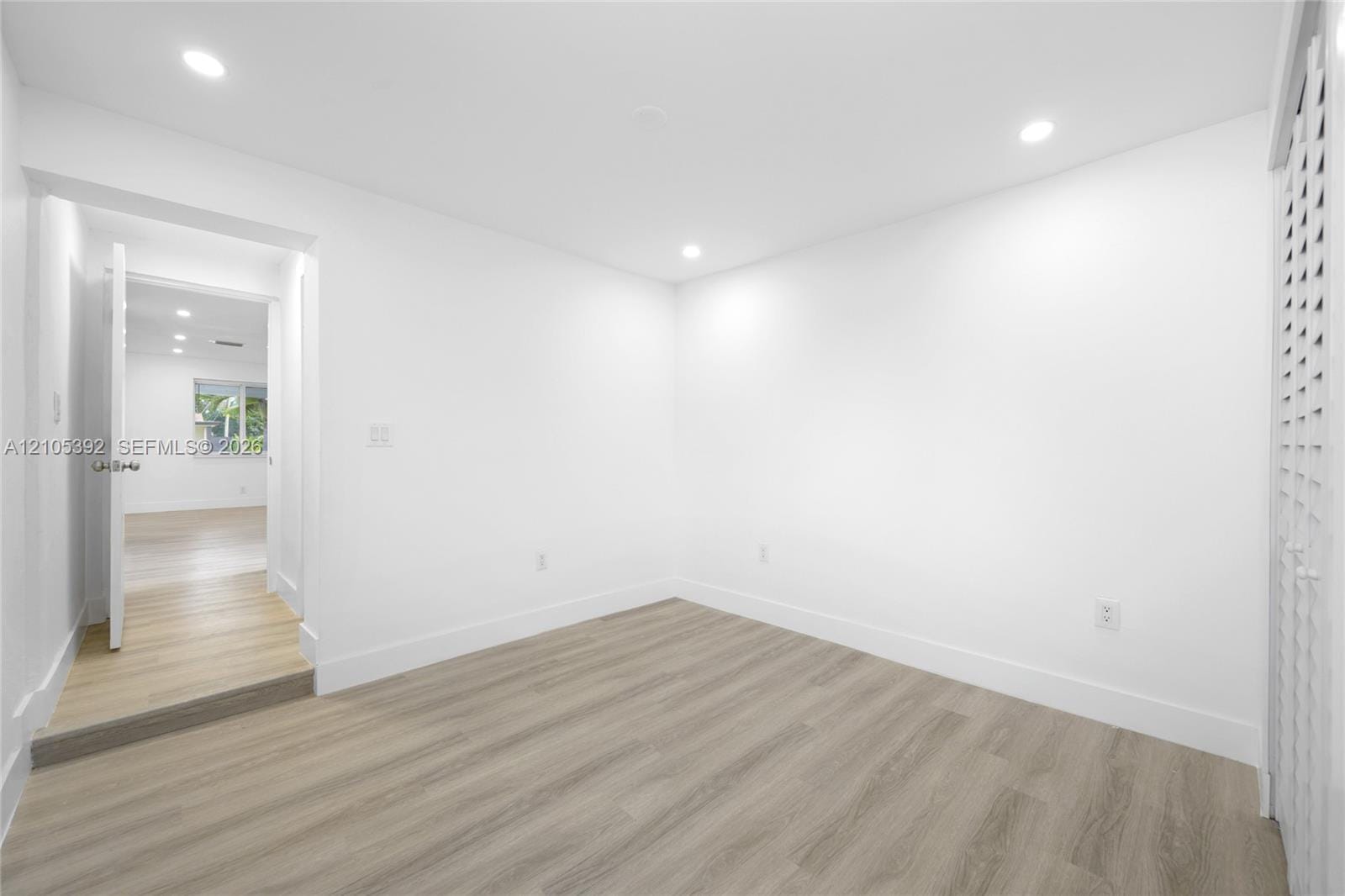 3197 Cleveland Street — photo 11