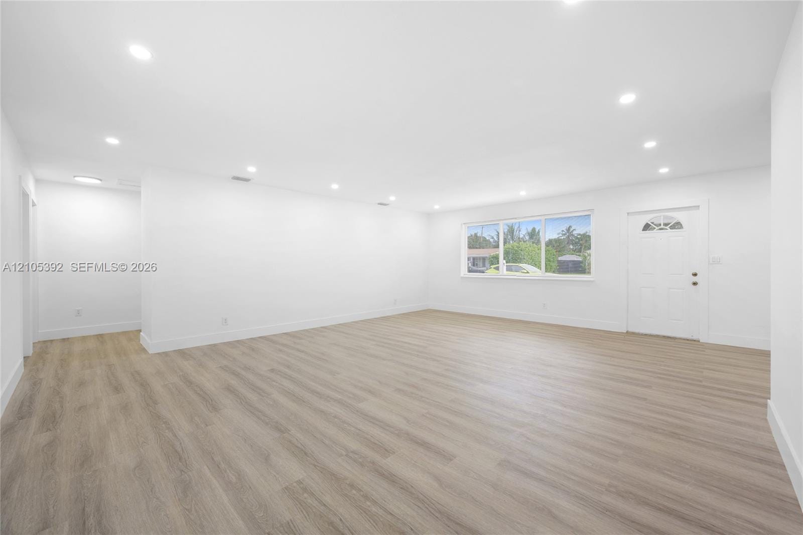 3197 Cleveland Street — photo 9